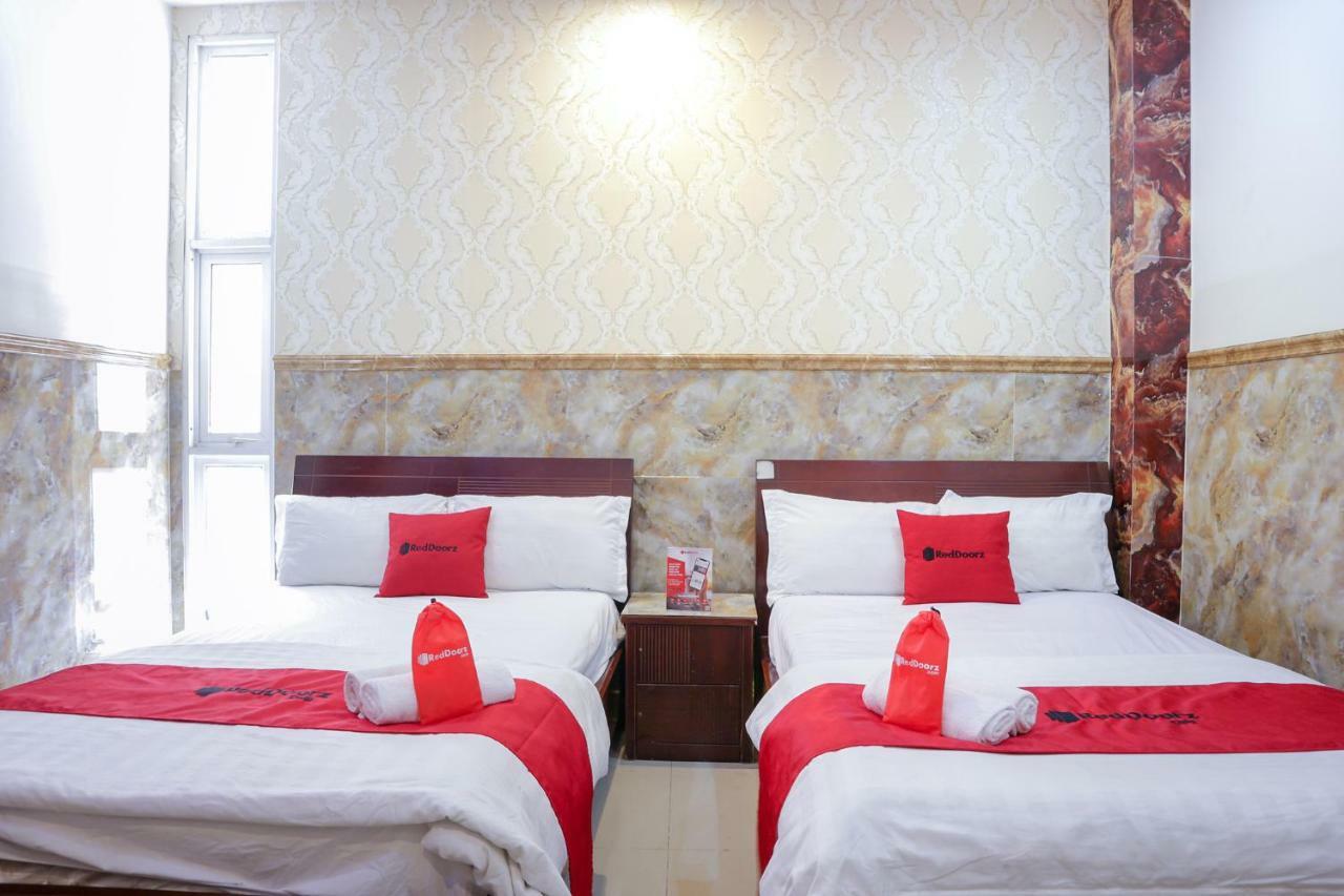 Reddoorz Plus Near Mien Tay Bus Station 2 Ho-Chi-Minh-Stadt Exterior foto